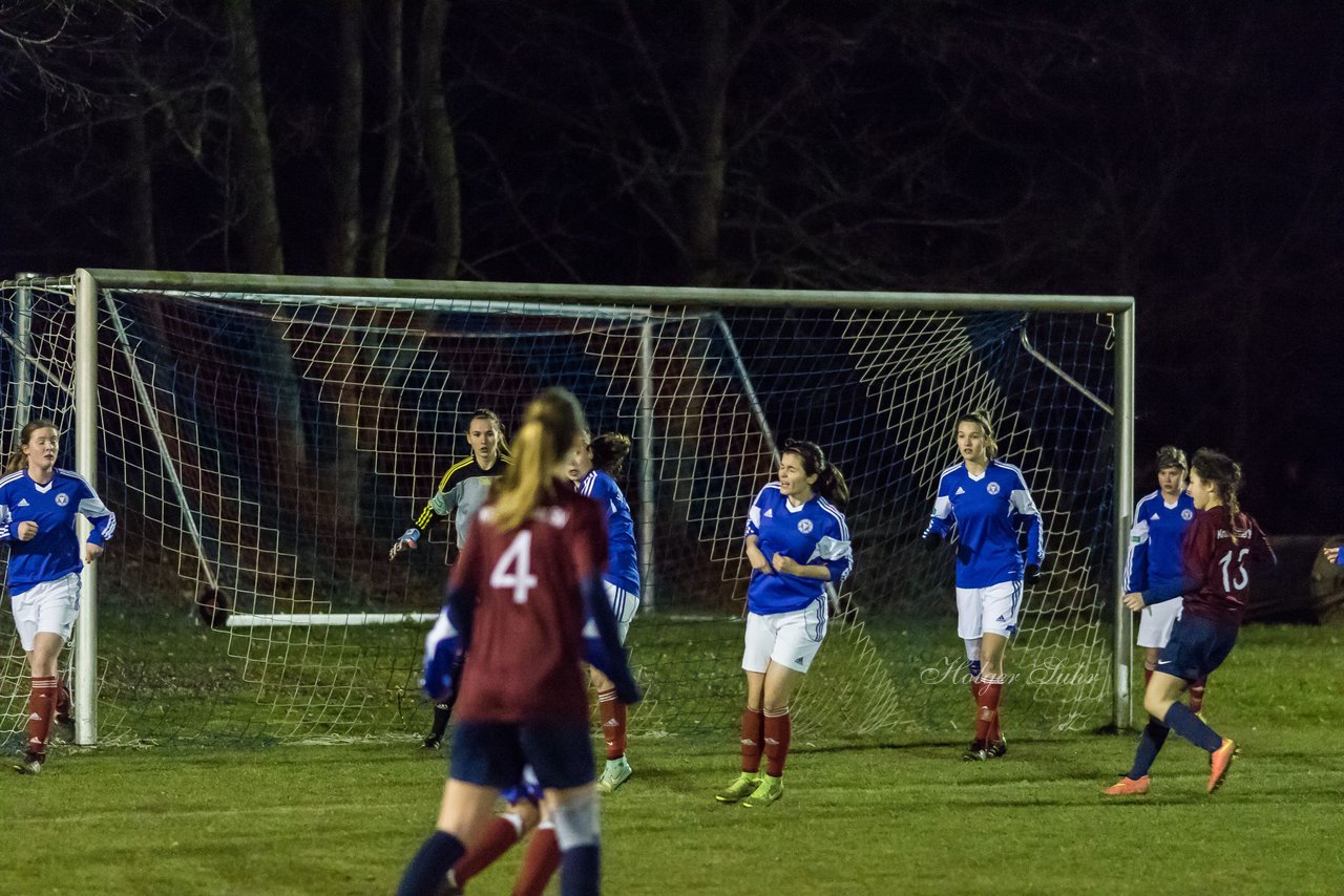 Bild 221 - wBJ Krummesser SV - Holstein Kiel : Ergebnis: 0:3